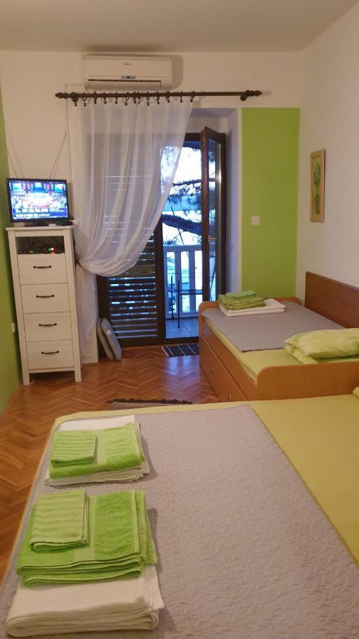 Apartmani Dea Ядраново Екстериор снимка