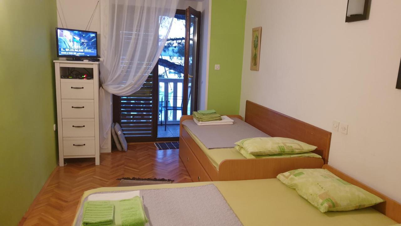 Apartmani Dea Ядраново Екстериор снимка