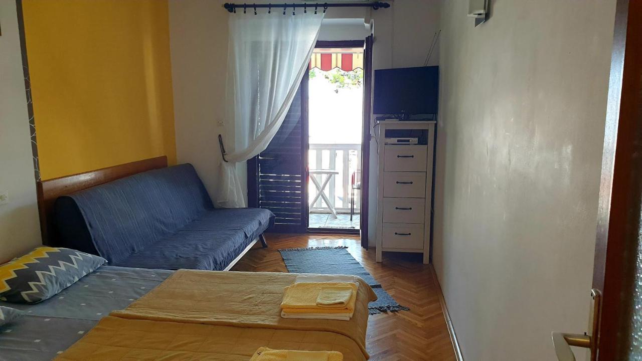 Apartmani Dea Ядраново Екстериор снимка