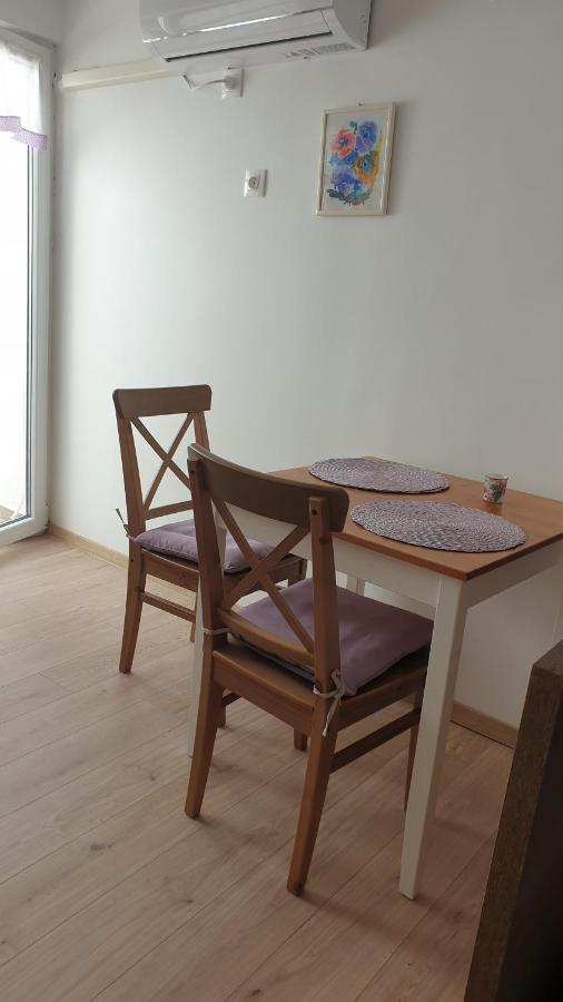 Apartmani Dea Ядраново Екстериор снимка