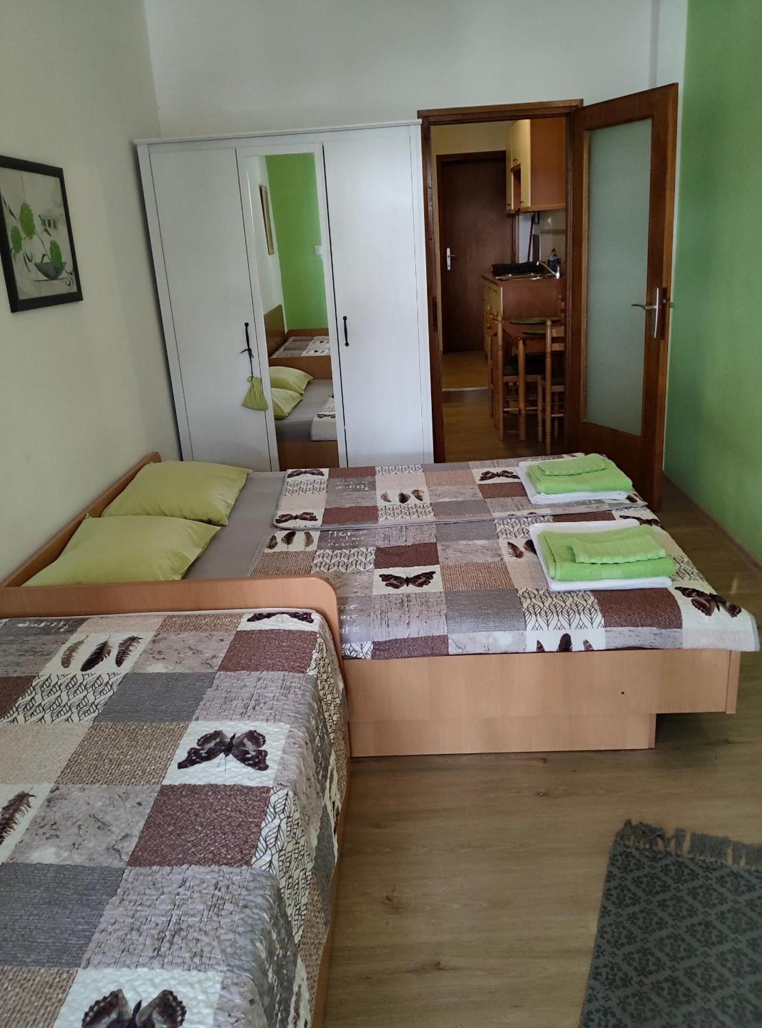 Apartmani Dea Ядраново Екстериор снимка
