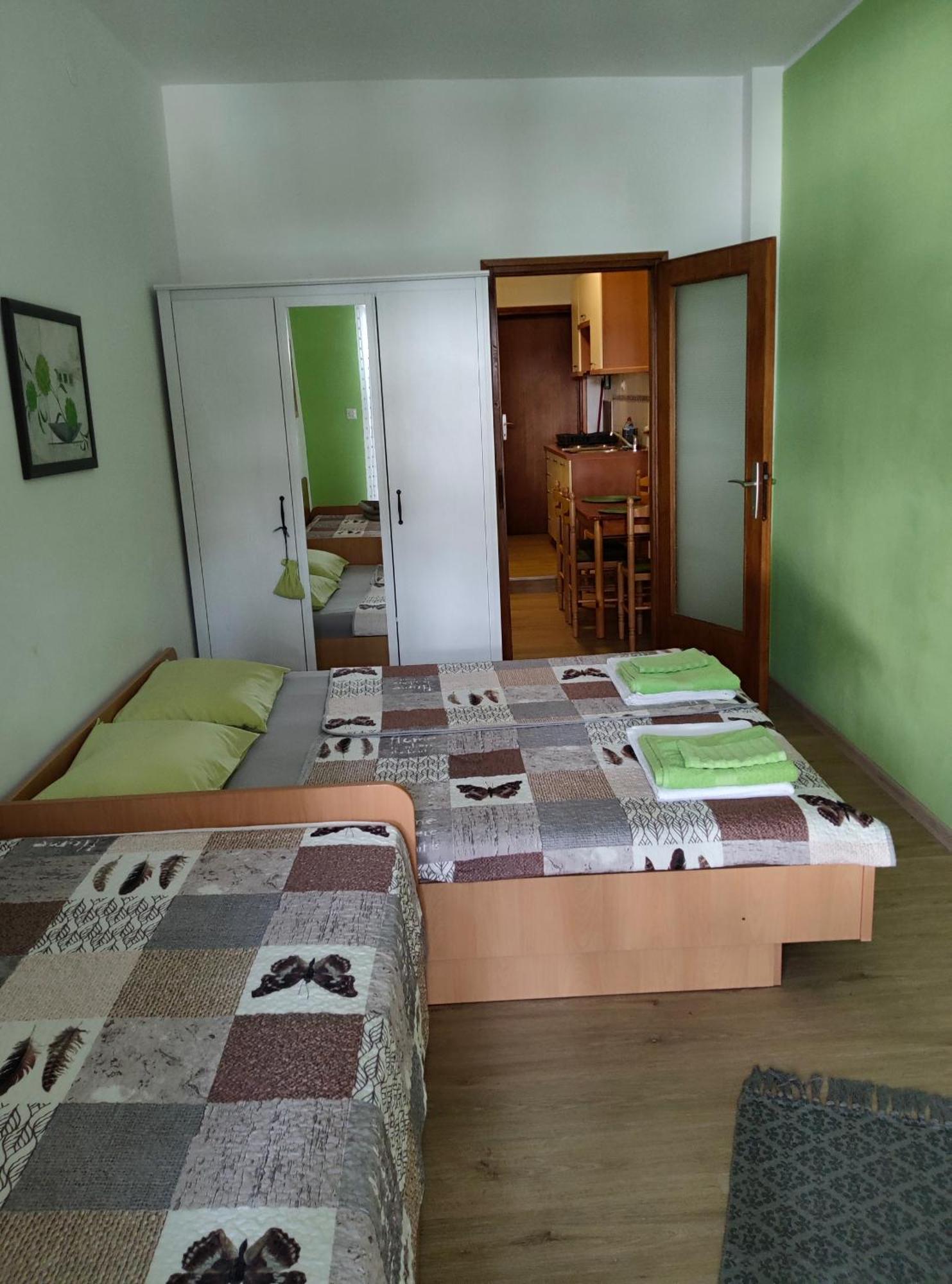 Apartmani Dea Ядраново Екстериор снимка