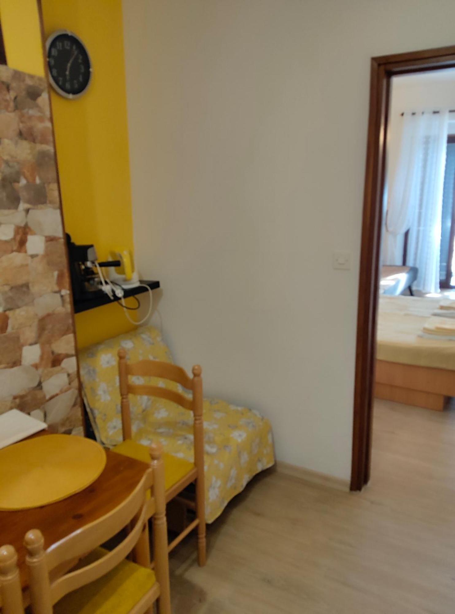 Apartmani Dea Ядраново Екстериор снимка