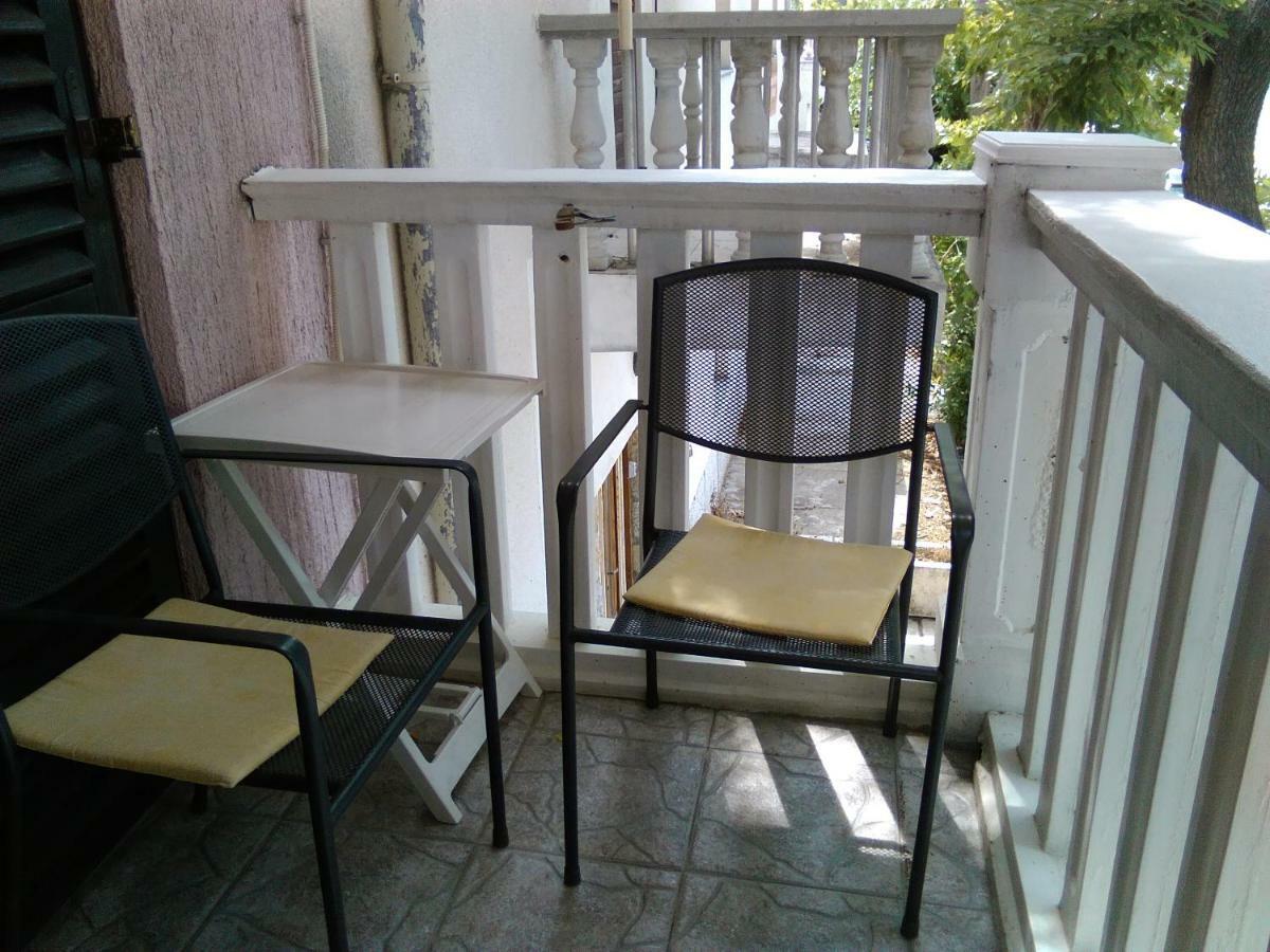 Apartmani Dea Ядраново Екстериор снимка